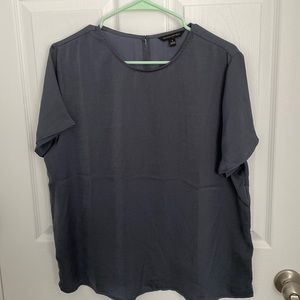 Banana Republic Factory large silky tshirt